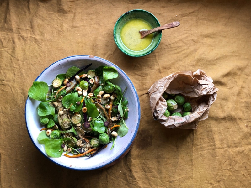 Winterposteleinsalade met gegrilde groenten