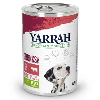 Hond brokjes vlees saus brandnetel tomaat YARRAH