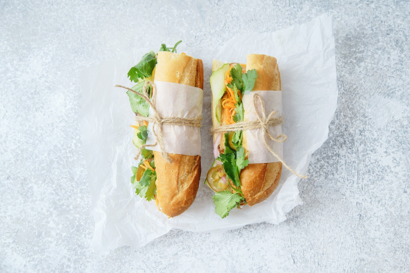 Vega Bahn Mi broodje