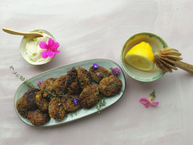 Auberginefritters met citroenaïoli