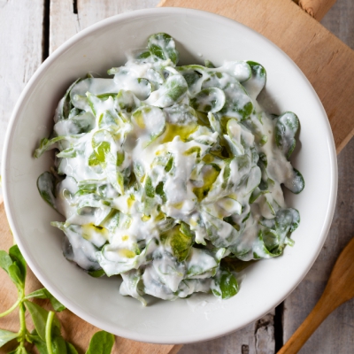 Posteleinsalade met yoghurt