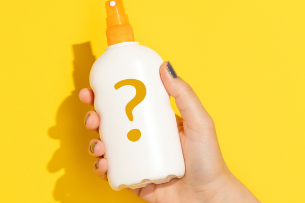 Veilig genieten van de zon - wat zit er in die fles?