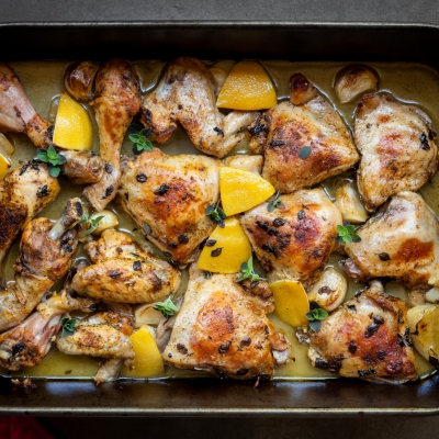 Traybake: haantjes met knoflook en citroen