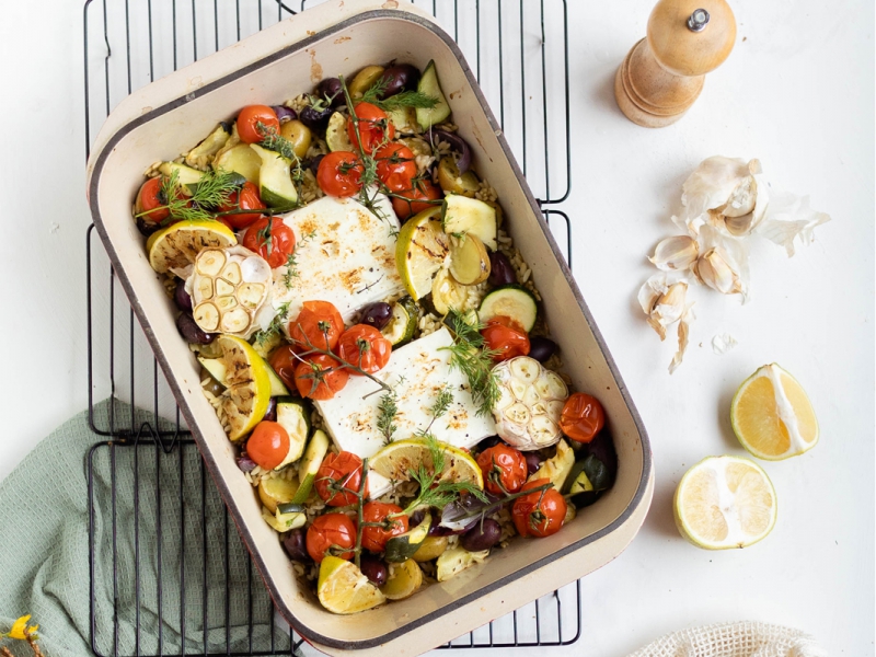 Griekse traybake met feta en orzo