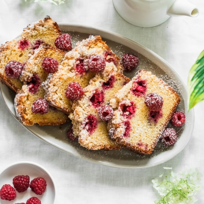 Frambozen ricotta cake