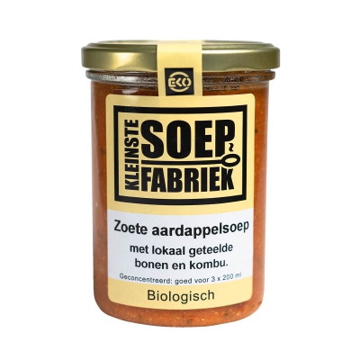 Zoete aardappelsoep KLEINSTE SOEPFABRIEK