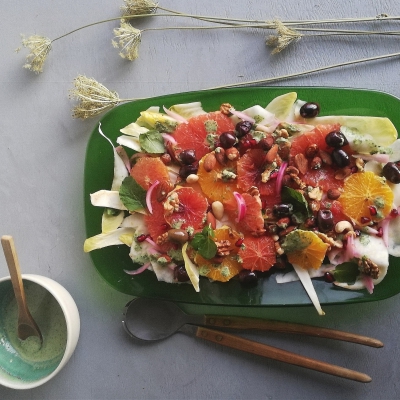 Salade met bietjes, bloedsinaasappel, witlof en cranberries