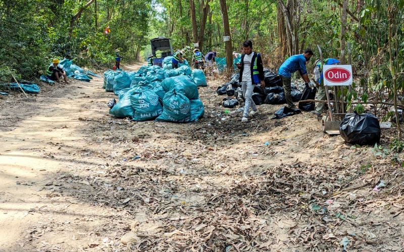 odin steunt plastic opruimen in cambodja, met partner Sumthing