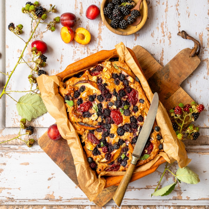 Ontbijtcake met herfstfruit