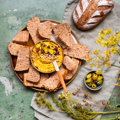 Spread van zoete aardappel en zonnebloempitten