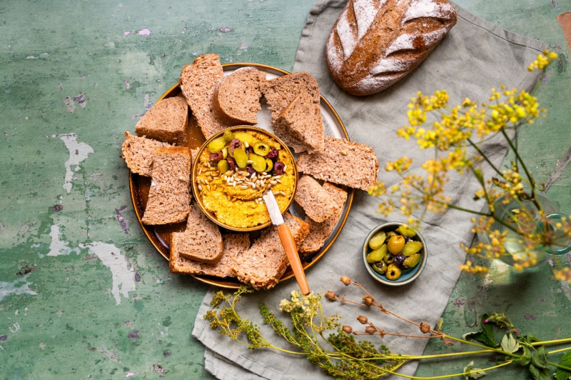 Spread van zoete aardappel en zonnebloempitten