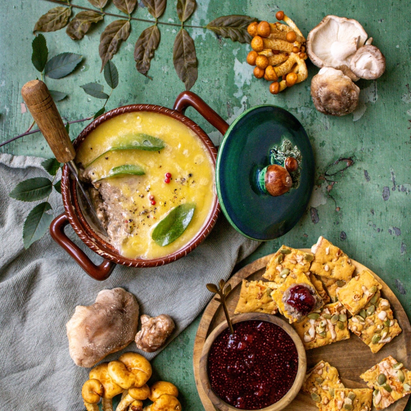 Paté van linzen, noten en paddenstoelen 
