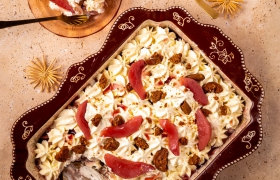 Tiramisu met stoofpeertjes en speculaas