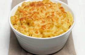 Macaroni ovenschotel met kool en kaas