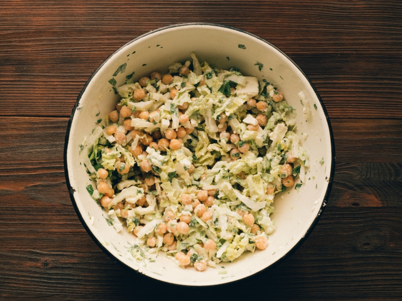 Selderij salade met kikkererwten