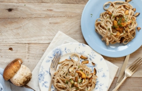 Pasta met paddenstoelen en knoflook