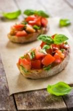 Bruschetta met pittige tomatensalsa