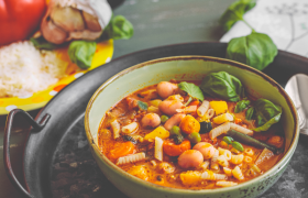 Italiaanse minestrone met borlottibonen