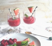 Frosé met zomerfruit